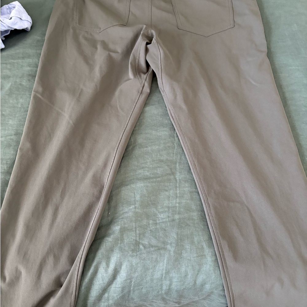 lululemon athletica Men's Khaki Chinos